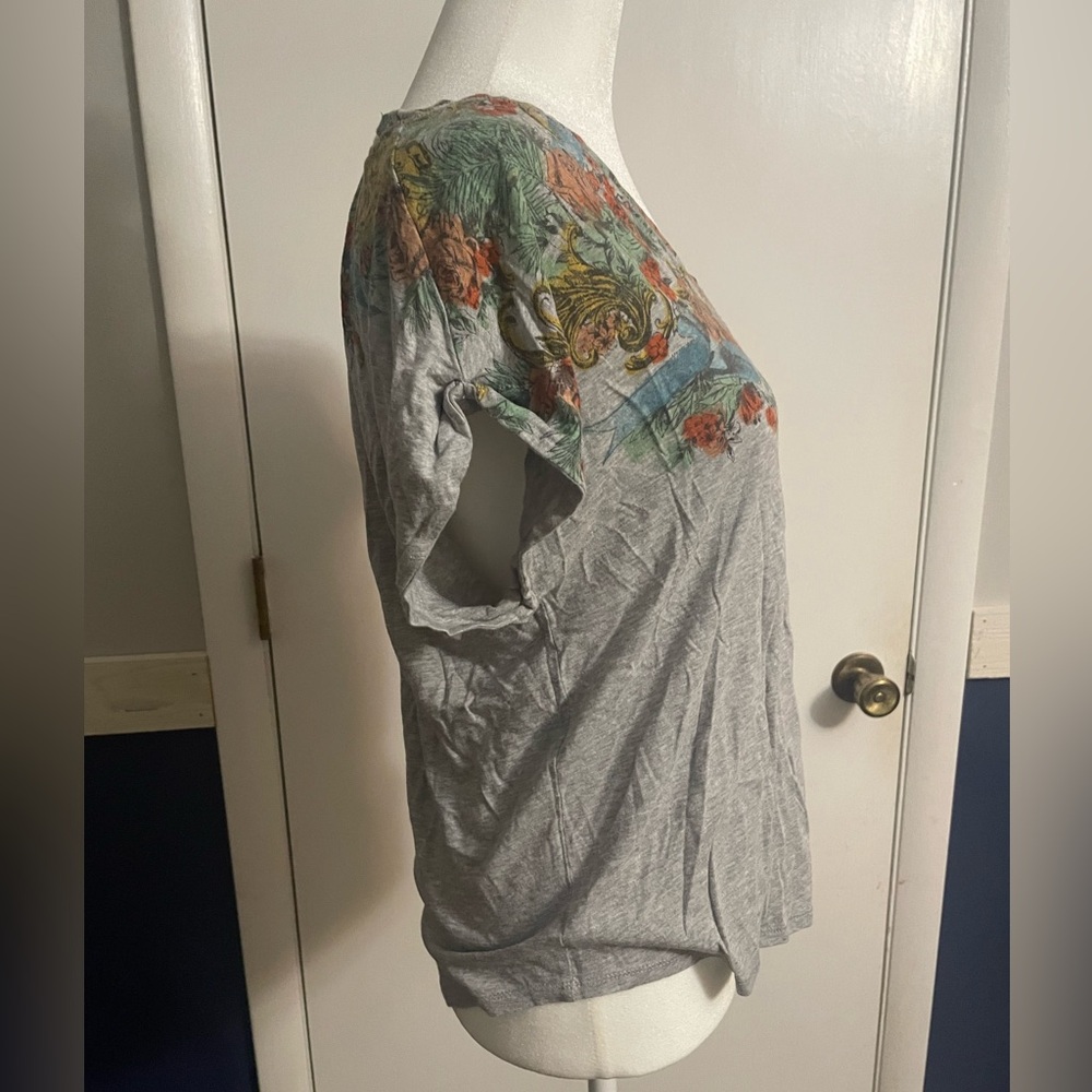 Anthropologie Postmark shirt sz small gray with lovely floral pattern - Picture 4 of 7